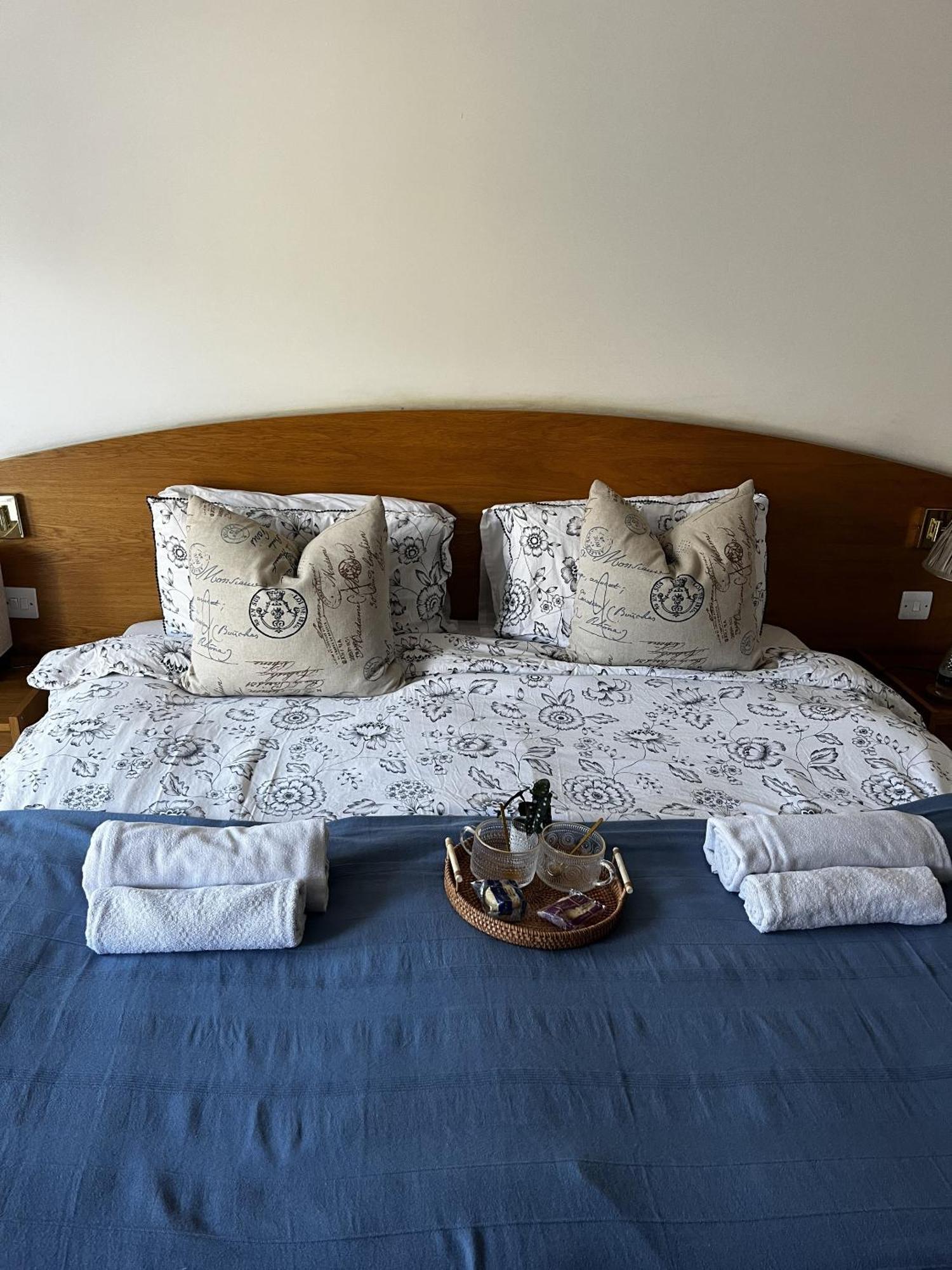 The Cherry Tree Abingdon-on-Thames Екстер'єр фото